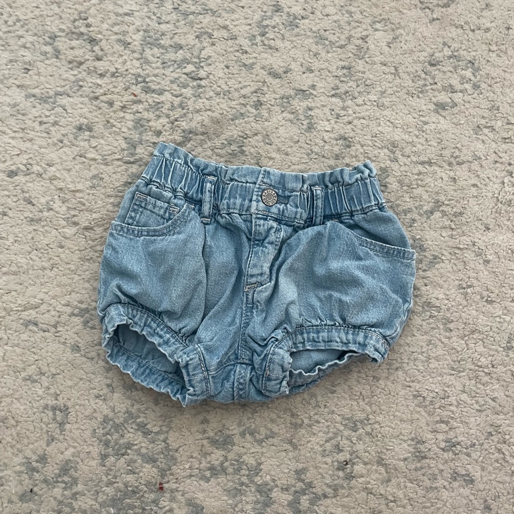 Baby Gap My First Bubble Jean Shorts size 12-18 months